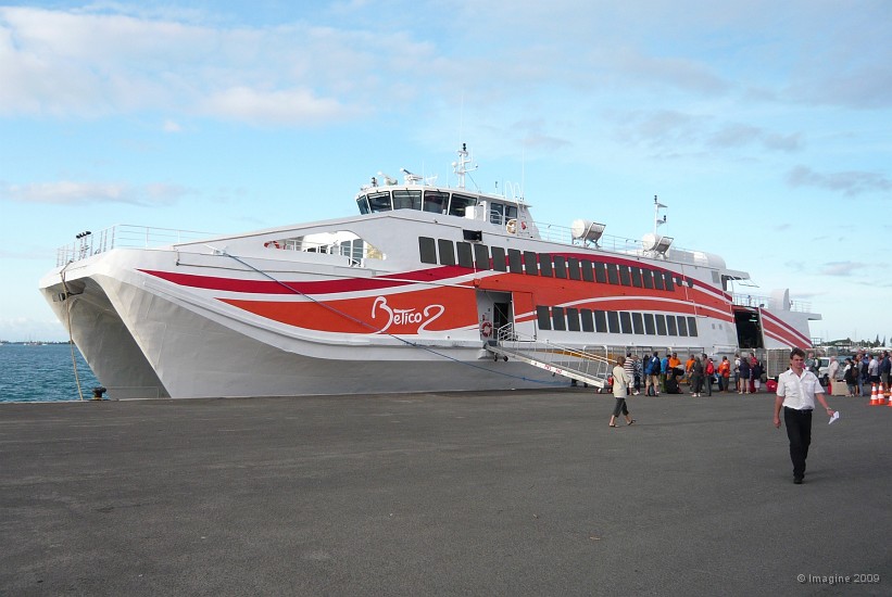 10.60- Le Betico 2, ferry pour les iles.JPG